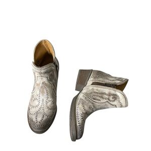 Sterling River Stylish Western Ankle Boots 6.5